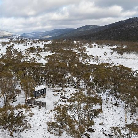 Big Yard Escapes - Two Off-Grid Tiny Houses On The Mowamba River Jindabyne Buitenkant foto