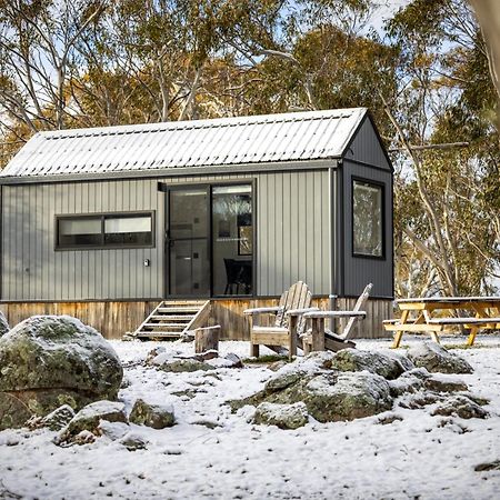Big Yard Escapes - Two Off-Grid Tiny Houses On The Mowamba River Jindabyne Buitenkant foto