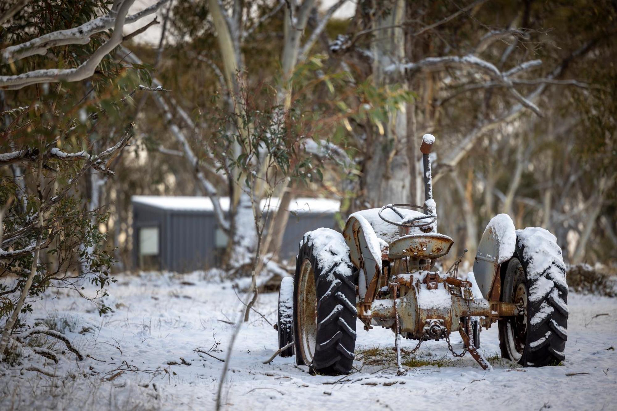 Big Yard Escapes - Two Off-Grid Tiny Houses On The Mowamba River Jindabyne Buitenkant foto